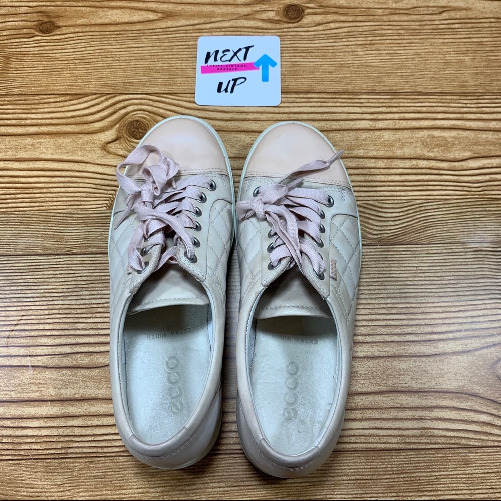 *SOLD* ECCO Women's Soft Quilted Rose Gold Pink - Picture 9 of 10